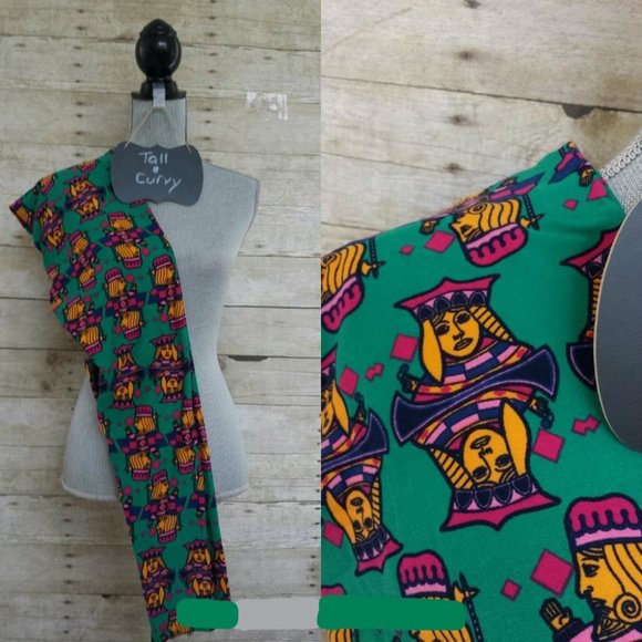 LuLaRoe Leggings Original TC - Chess Pieces on Green Background - Picture 1 of 1